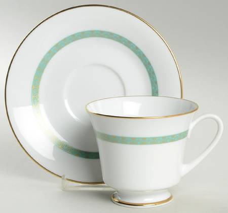 Serenity Footed Cup & Saucer Set