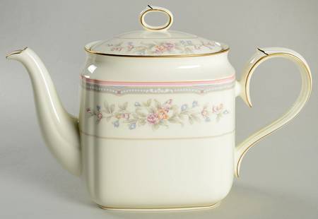 Sestina Teapot & Lid