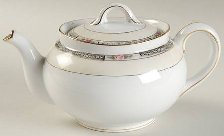 Seville Teapot & Lid