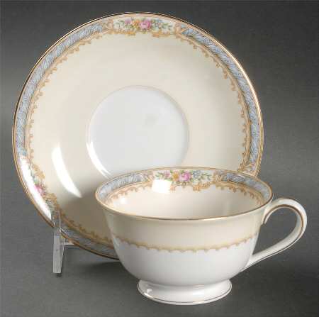 Shalimar Footed Cup & Saucer Set