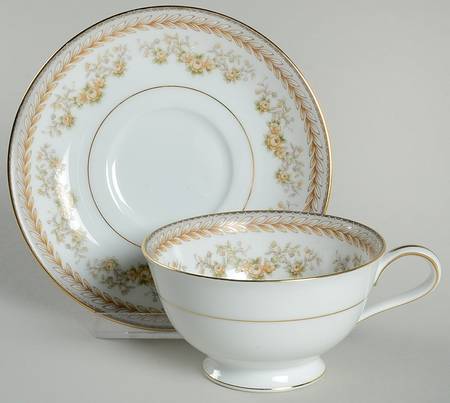 Shelburne Footed Cup & Saucer Set