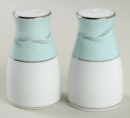 Sheldon Salt & Pepper Set