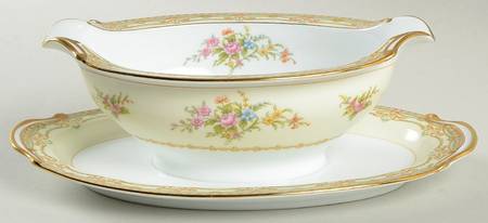 Sherwood (3926) Gravy Boat with Attached Underplate