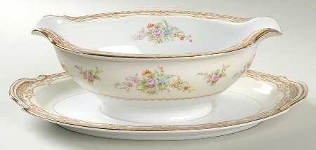Sherwood (4903) Gravy Boat with Attached Underplate