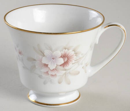 Shrewsbury Footed Cup