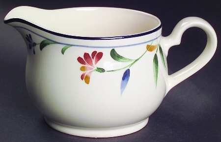 Shannon Spring Gravy Boat