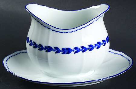 Simplicity In Blue Gravy Boat with Attached Underplate