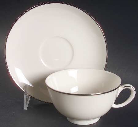 Simplicity Footed Cup & Saucer Set