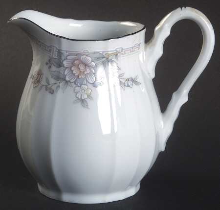 Smithfield Creamer