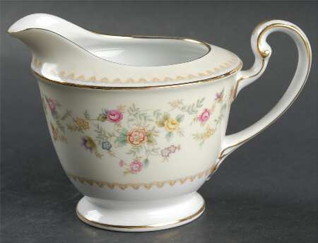 Smilax Creamer