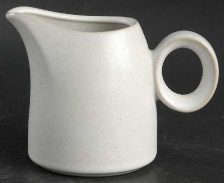 Snowflake (8523) Creamer