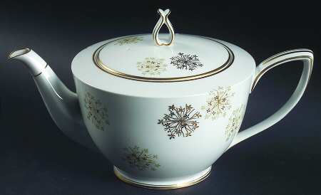 Snowflake (6908, 6934) Teapot & Lid