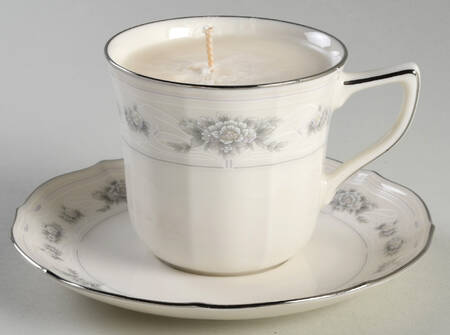 Southern Lace Scented Cup & Saucer Candle-Lavender  HC