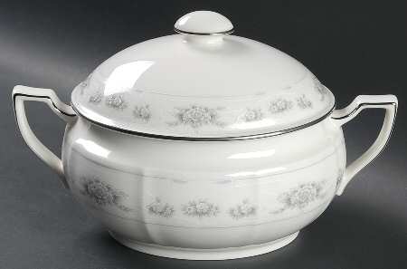Southern Lace Oval Covered Vegetable by Noritake
