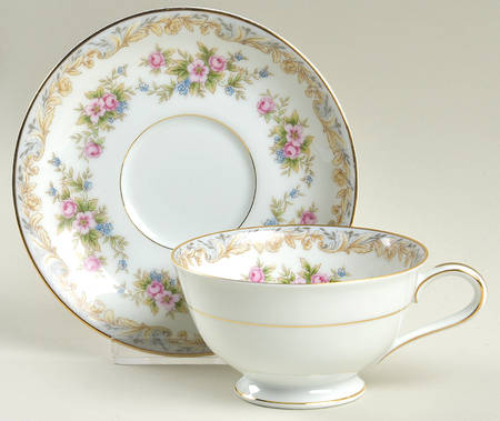 Footed Cup & Saucer Set