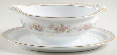 Somerset Gravy Boat with Attached Underplate by Noritake