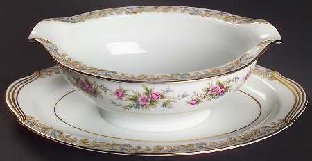 Somerset Gravy Boat with Attached Underplate
