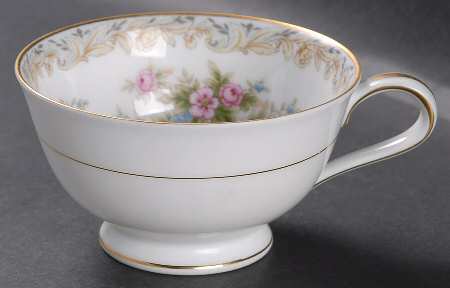 Somerset Footed Cup by Noritake