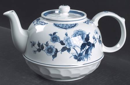 Sometsuke Teapot & Lid