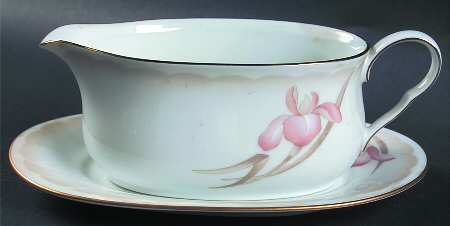 Sonata Gravy Boat & Underplate (Relish/Butter)