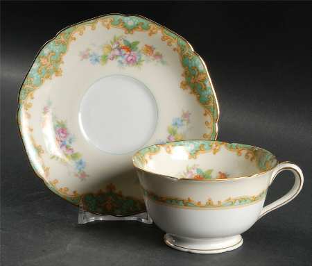 Sonata Footed Cup & Saucer Set