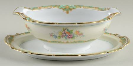 Sonata Gravy Boat with Attached Underplate