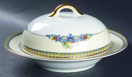 Sorrento Round Covered Butter