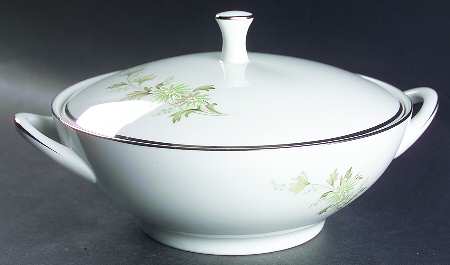 Soroya Round Covered Vegetable