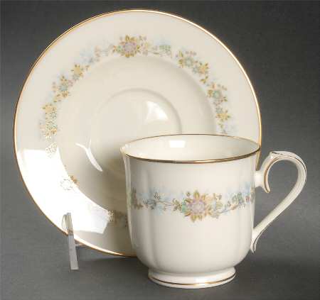 Southgate Footed Cup & Saucer Set