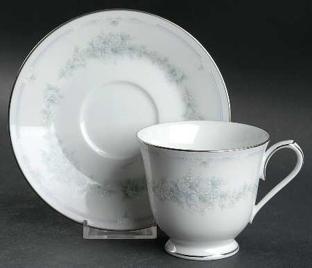 Southmoor Footed Cup & Saucer Set