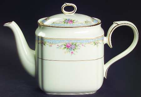 Southhaven Teapot & Lid