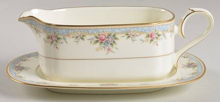 Southhaven Gravy Boat & Underplate (Relish/Butter)