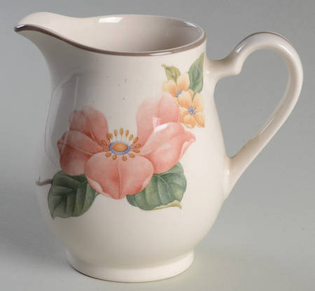 Spring Debut Creamer