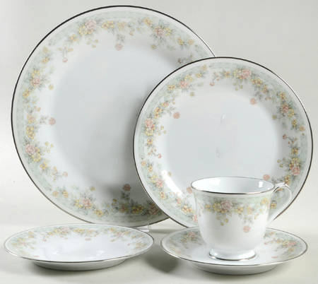 Spring Field 5 Piece Place Setting