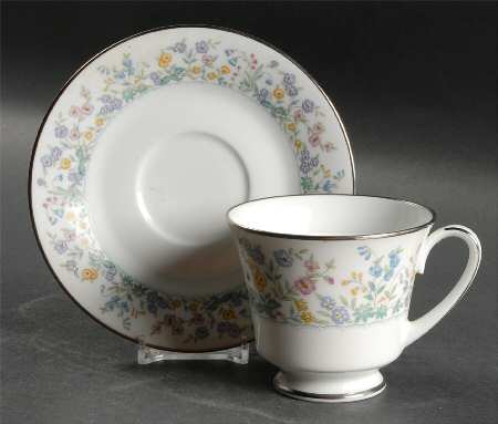 Spring Garden Footed Cup & Saucer Set