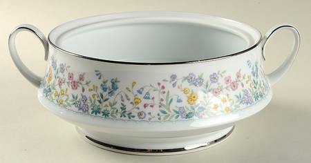 Spring Garden Round Vegetable No Lid