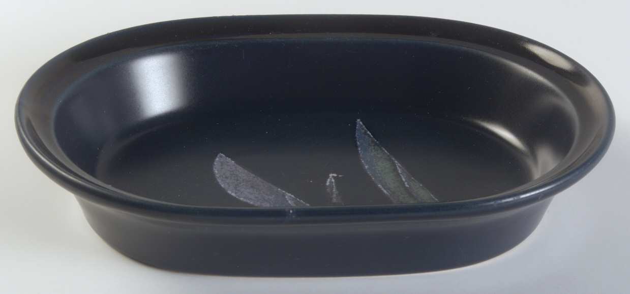 Spinnaker 9" Oval Vegetable Bowl