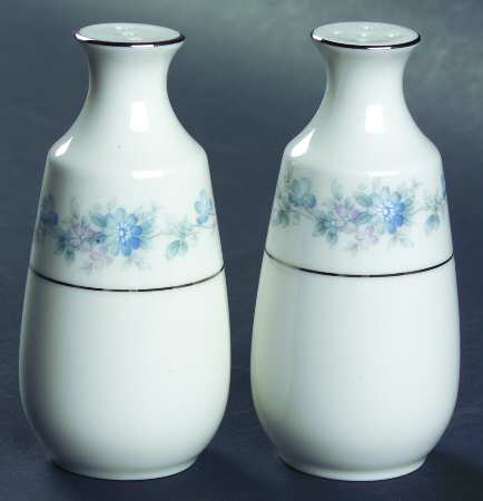 Splendor Salt & Pepper Set