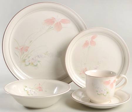Spring Orchid 5 Piece Place Setting