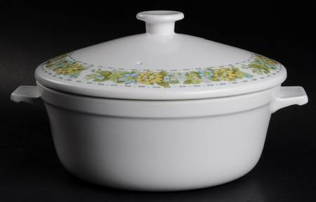 Springfield 2.25 Qt Round Covered Casserole