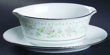 Spring Song Gravy Boat with Attached Underplate