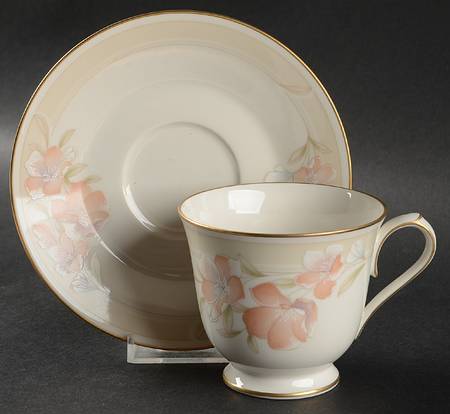 Spring Venture Footed Cup & Saucer Set