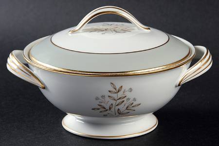 Stafford Sugar Bowl & Lid