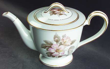 Stanwood Teapot & Lid