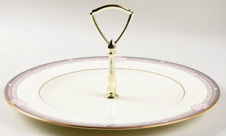 Stanford Court Round Serving Plate with Handle (DP)