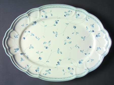 Strawberry Delight 14" Oval Serving Platter by Noritake