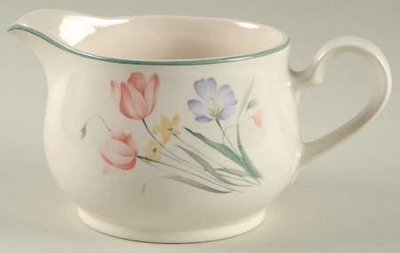 Stepping High Gravy Boat