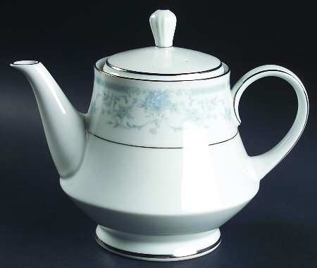 String of Pearls Teapot & Lid