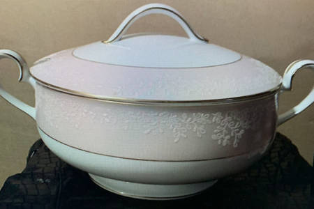 Stratford Tureen &  Lid