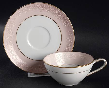 Stratford Flat Cup & Saucer Set